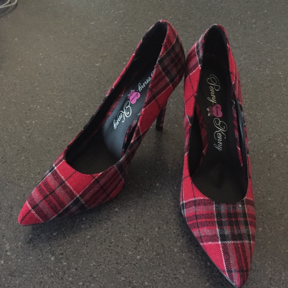 Plaid Heels size 7